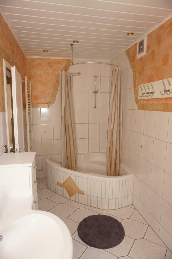Gründauer Schlafstub Habitación en casa particular Gründau